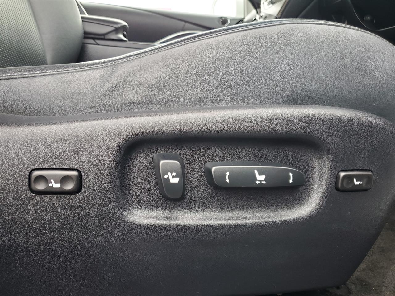 2014 Lexus RX thumbnail