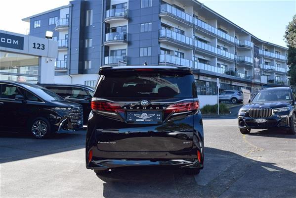 2024 Toyota Alphard thumbnail
