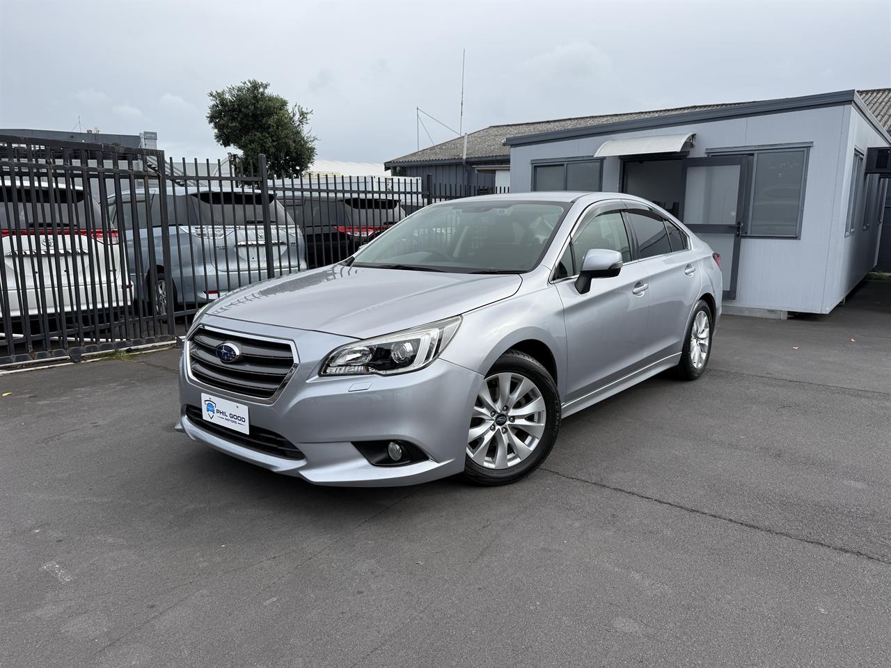 2015 Subaru Legacy thumbnail