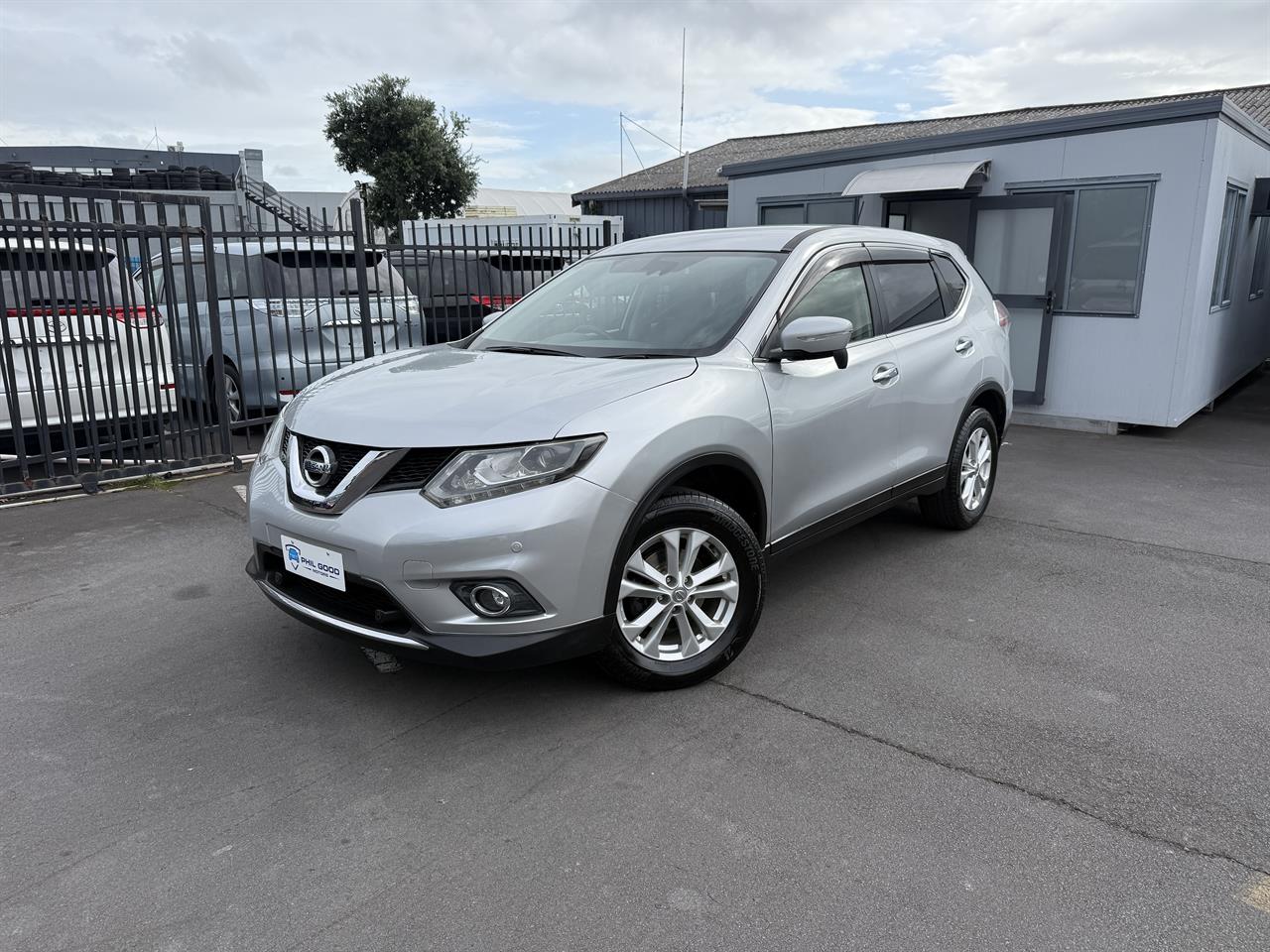 2015 Nissan X-Trail thumbnail
