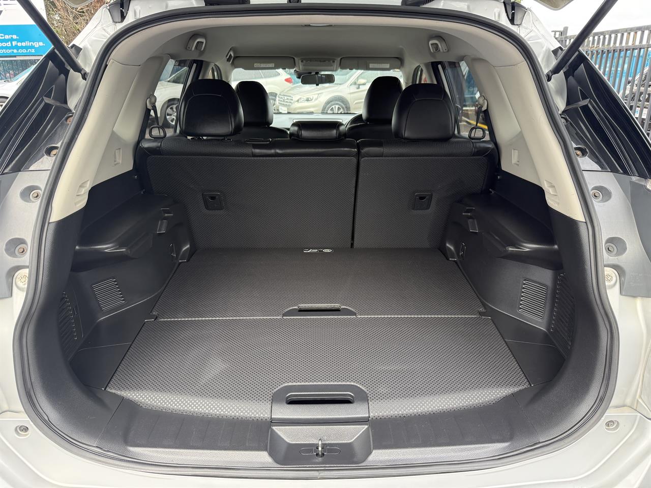 2015 Nissan X-Trail thumbnail