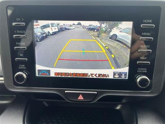2021 Toyota Yaris thumbnail