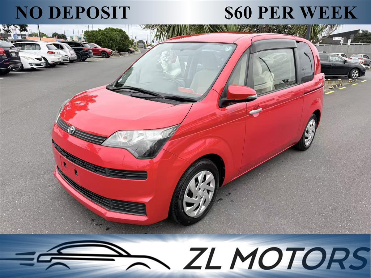2013 Toyota Spade thumbnail