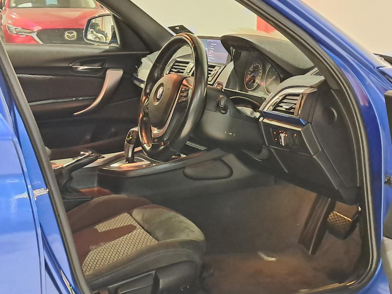 2012 BMW 116I thumbnail