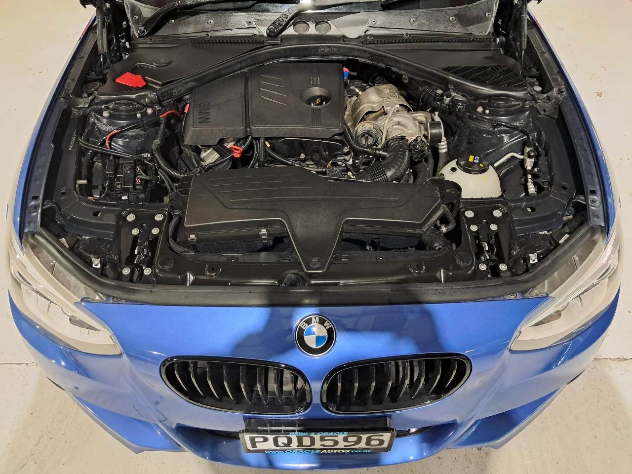 2012 BMW 116I thumbnail