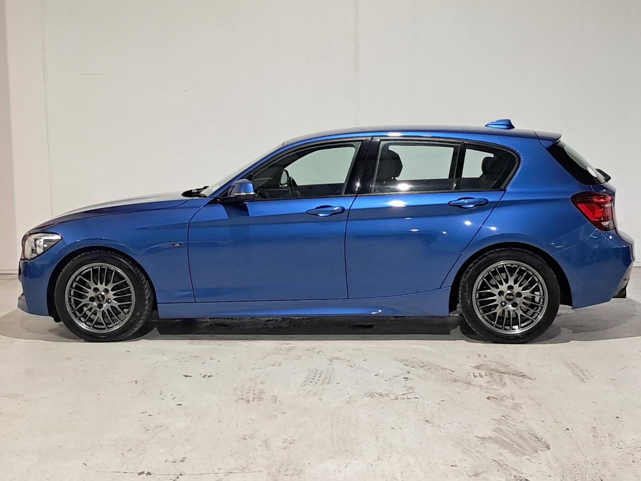 2012 BMW 116I thumbnail