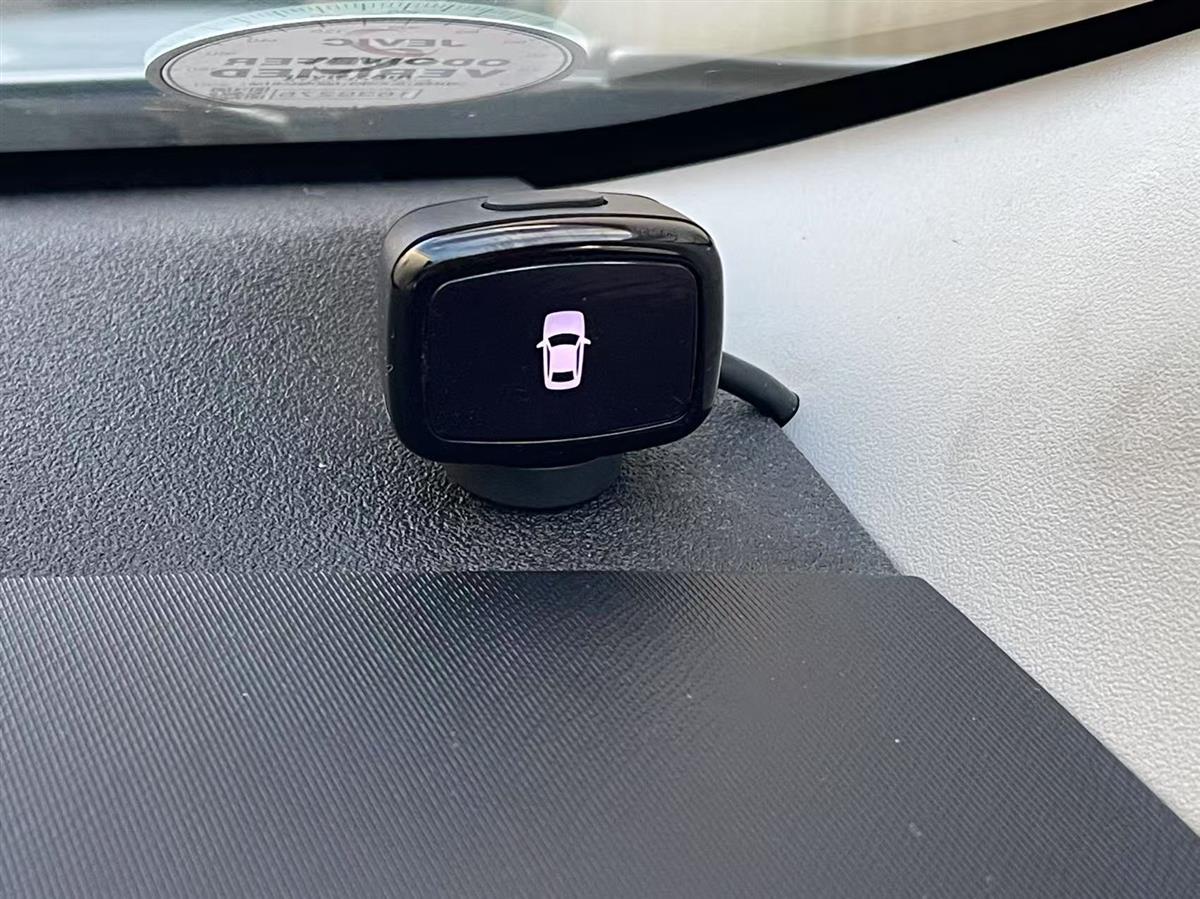 2020 Toyota Aqua thumbnail