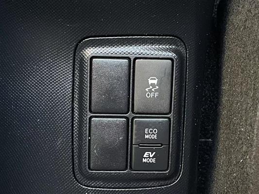 2020 Toyota Aqua thumbnail