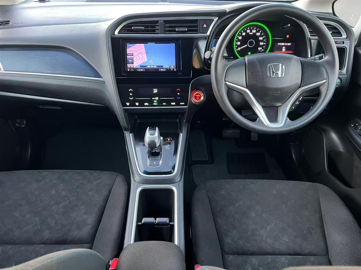 2019 Honda Shuttle thumbnail