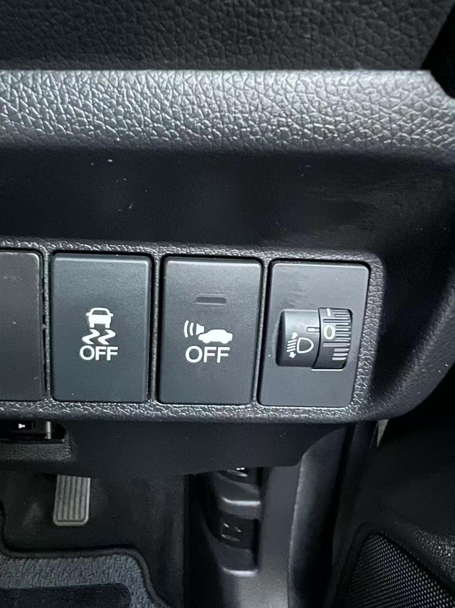 2019 Honda Shuttle thumbnail