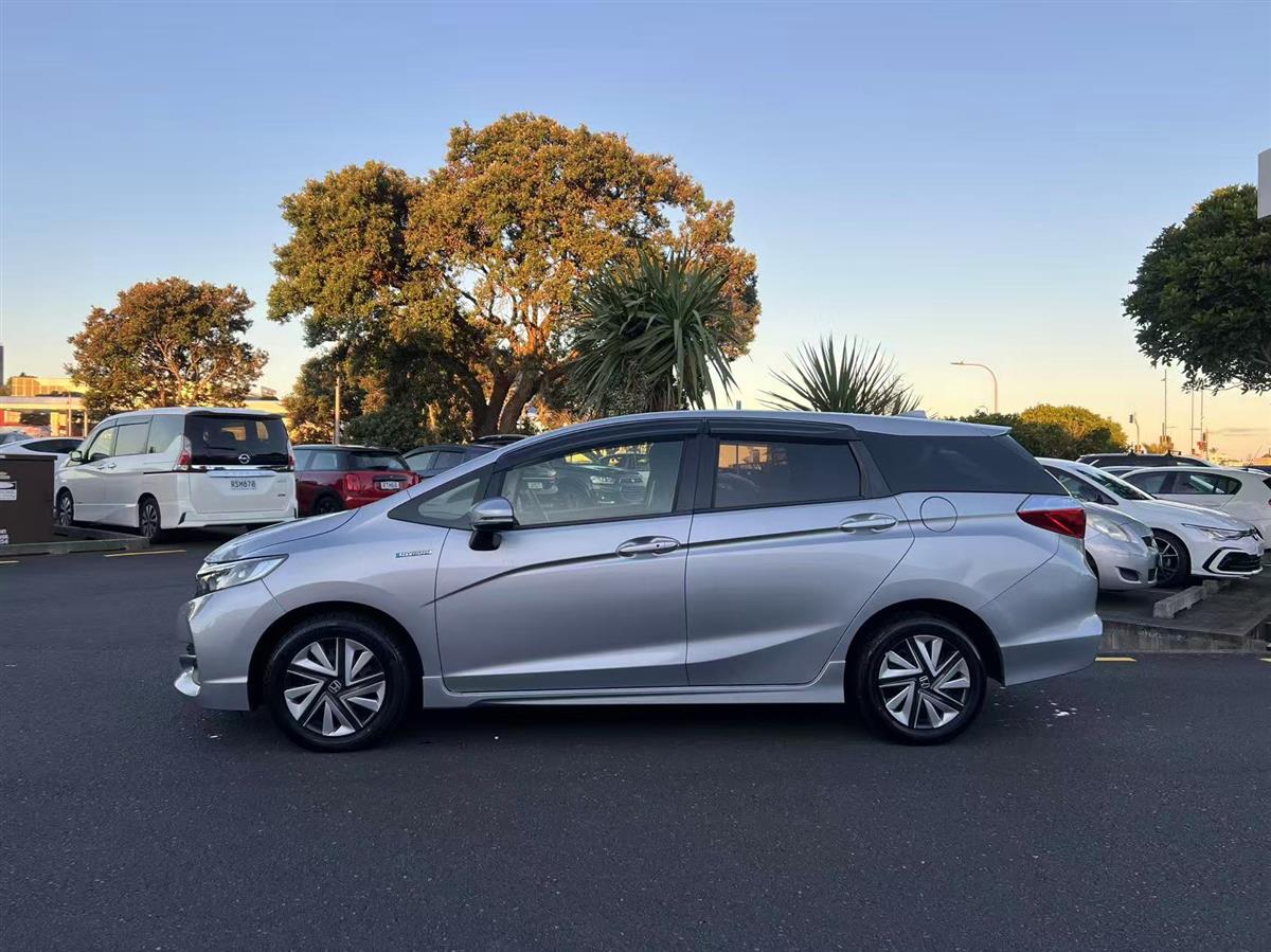 2019 Honda Shuttle thumbnail