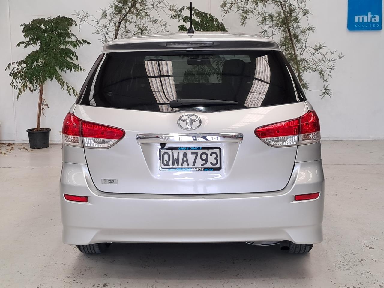 2010 Toyota Wish thumbnail