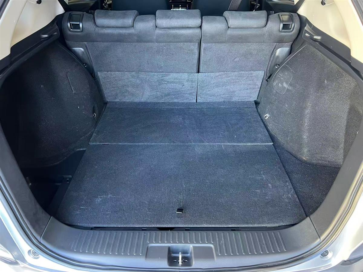 2019 Honda Shuttle thumbnail