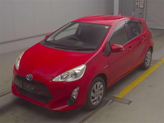 2015 Toyota Aqua thumbnail