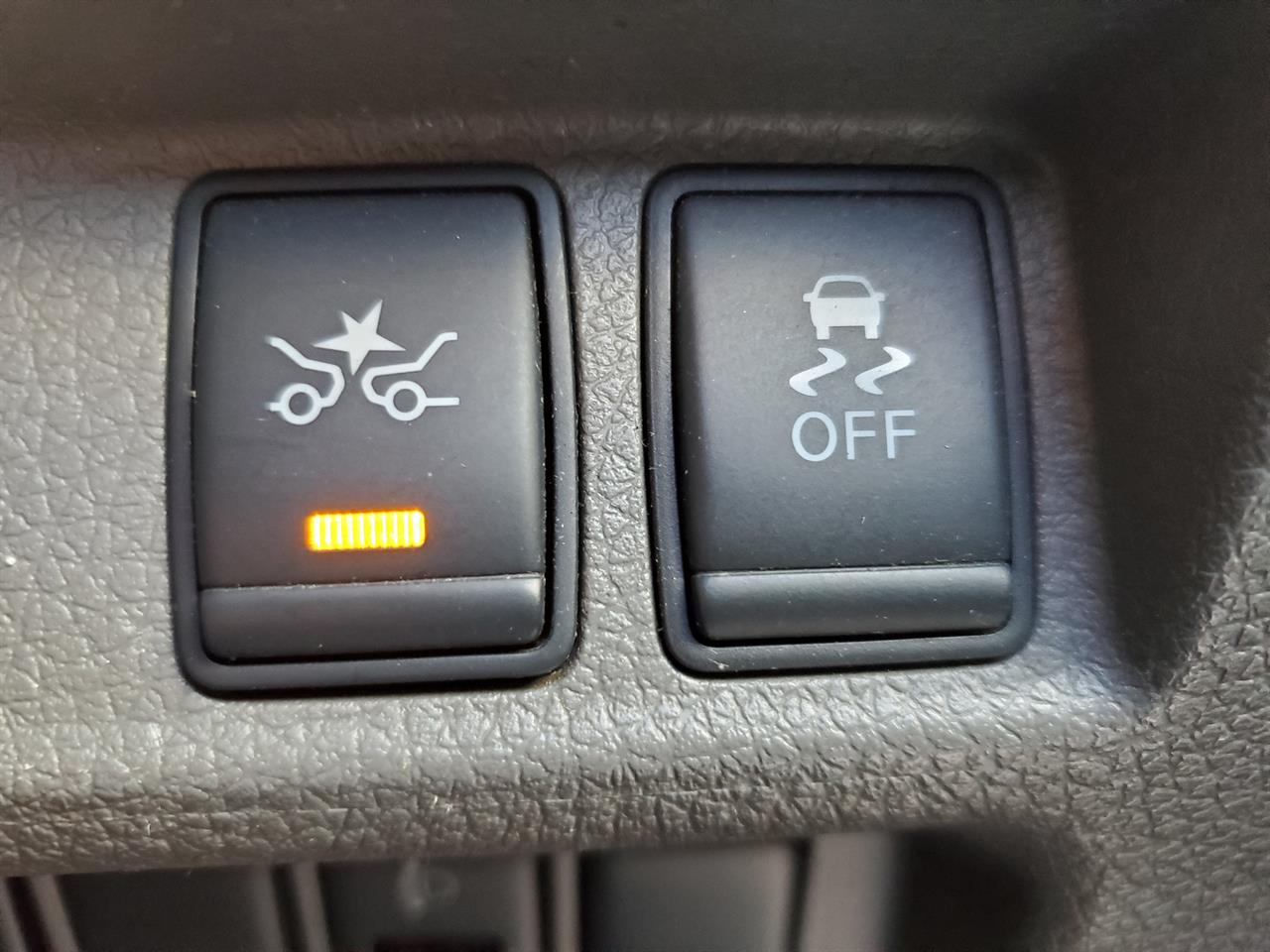 2018 Nissan Caravan thumbnail