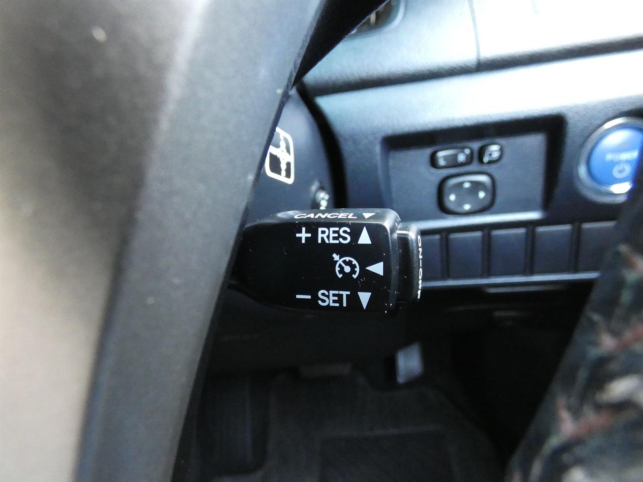 2015 Toyota Sai thumbnail