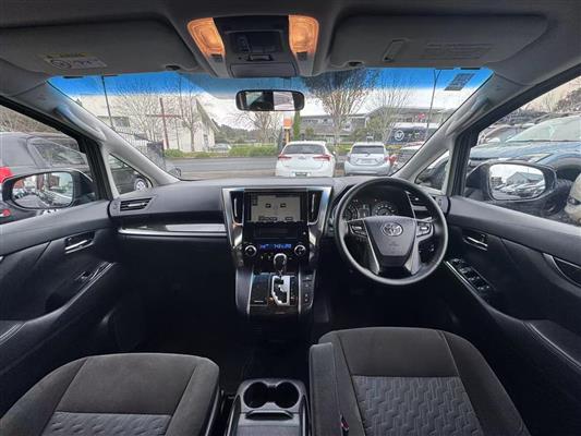 2017 Toyota Vellfire thumbnail