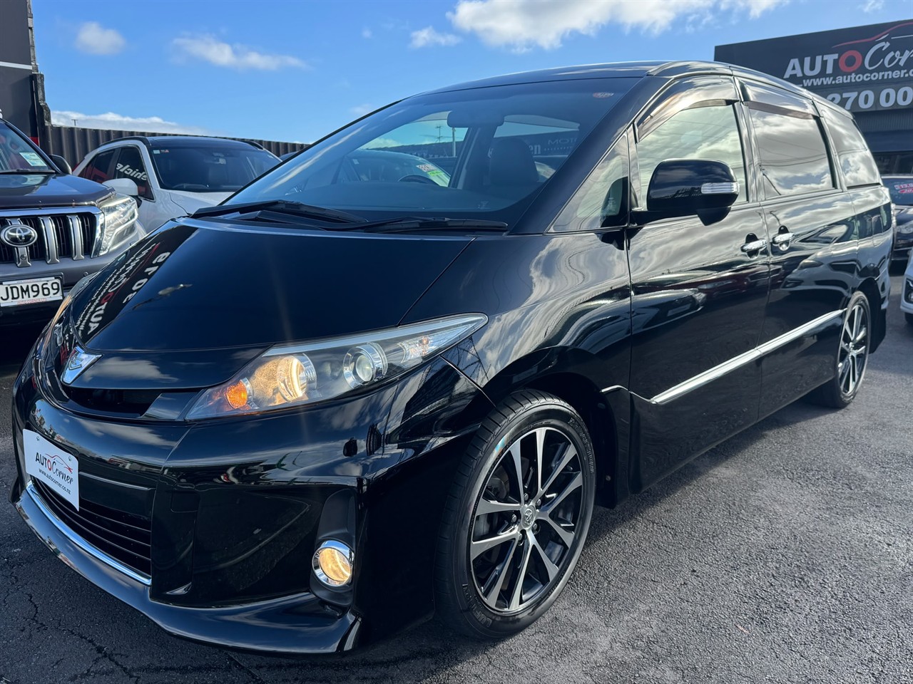 2015 Toyota Estima