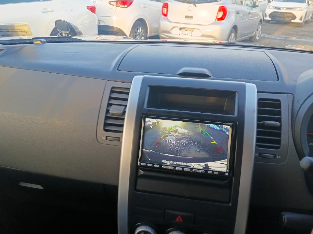 2009 Nissan X-Trail thumbnail