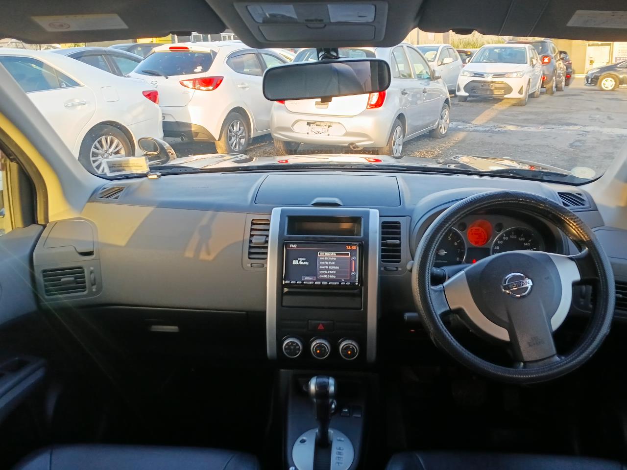 2009 Nissan X-Trail thumbnail