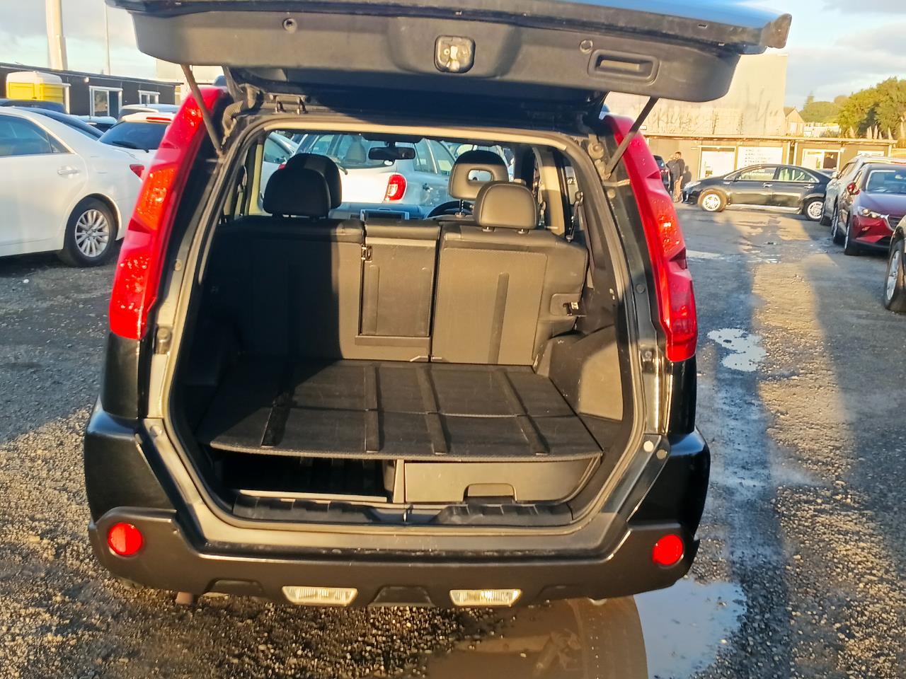 2009 Nissan X-Trail thumbnail
