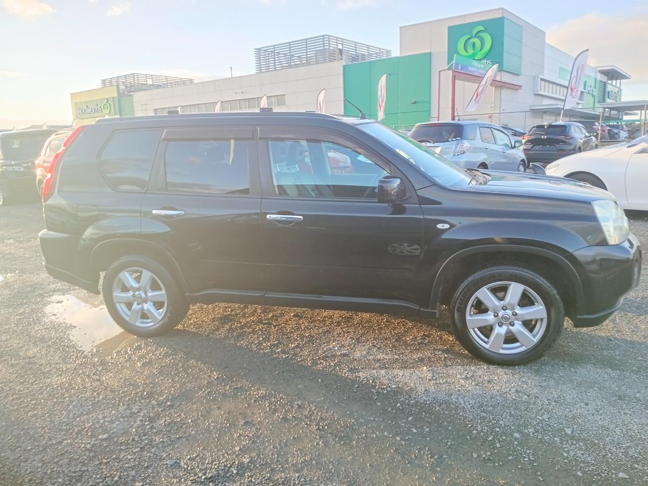 2009 Nissan X-Trail thumbnail