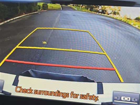 2019 Toyota Camry thumbnail