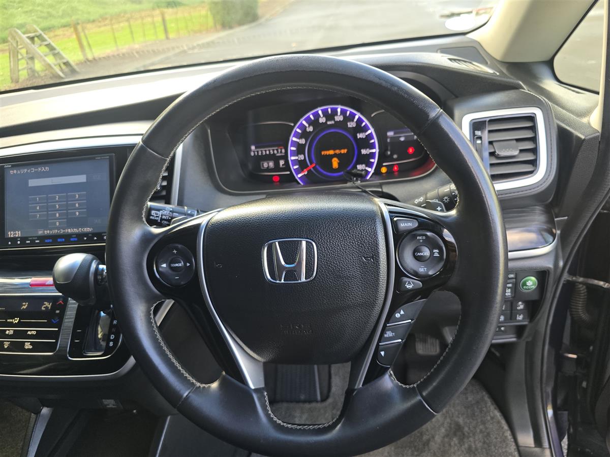 2015 Honda Odyssey thumbnail