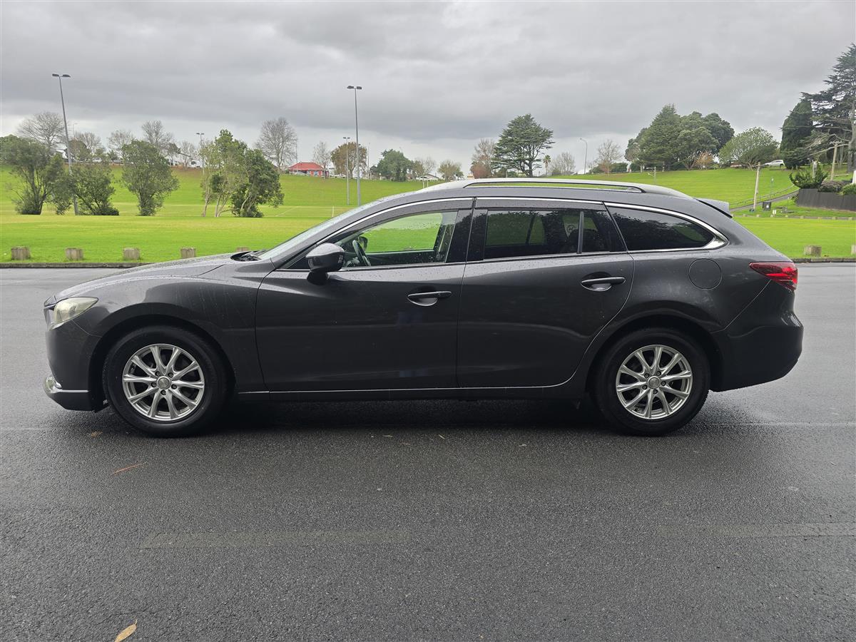 2013 Mazda Atenza thumbnail
