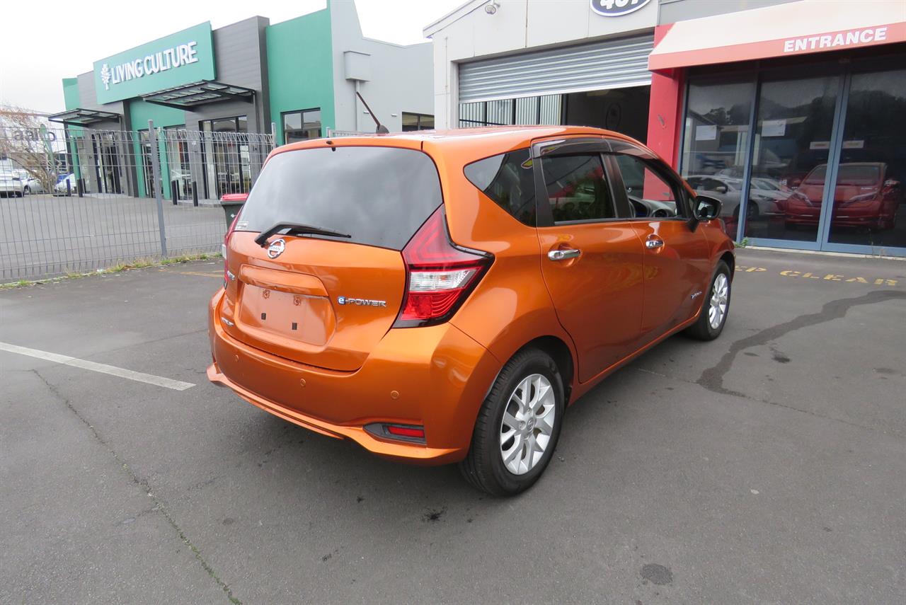 2018 Nissan Note thumbnail