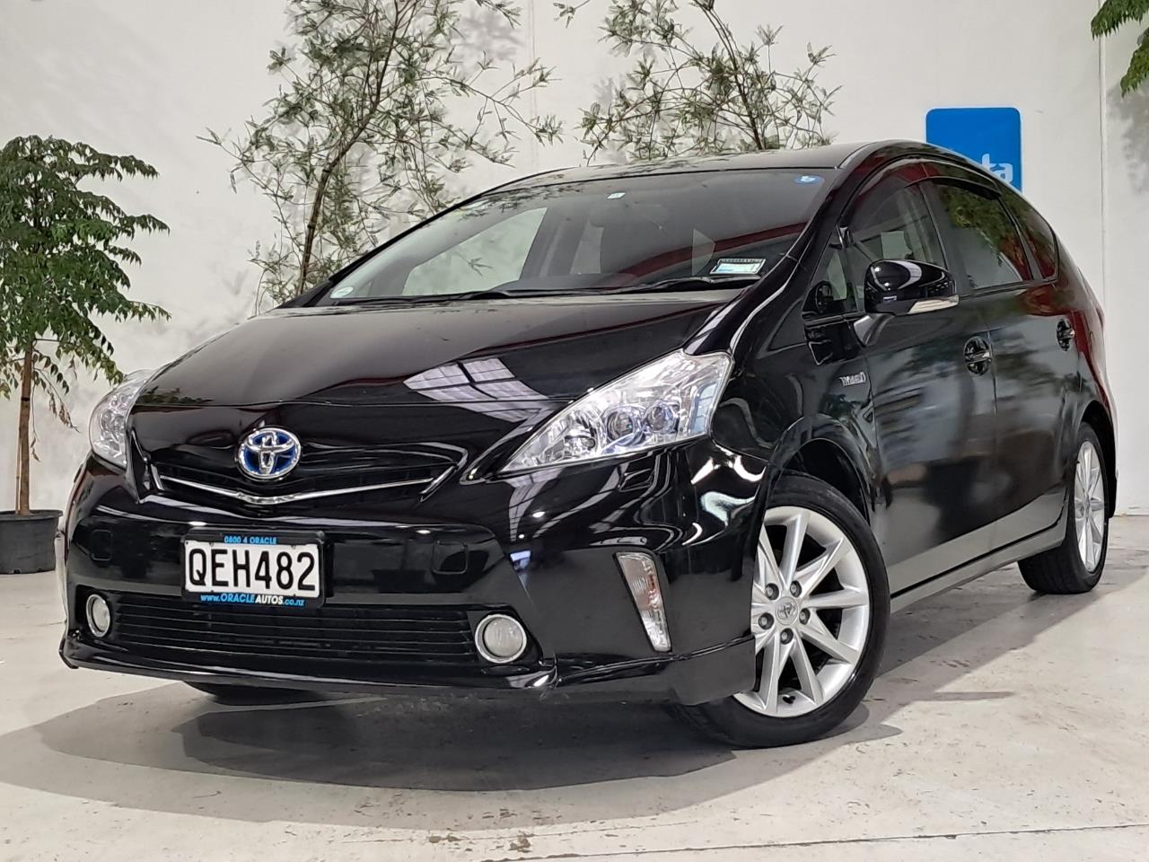 2012 Toyota Prius thumbnail