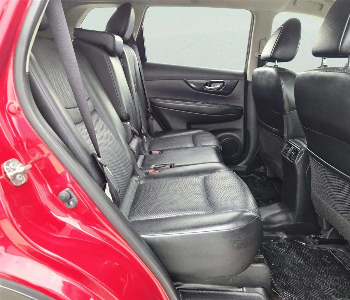 2019 Nissan X-Trail thumbnail