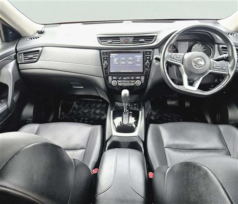 2019 Nissan X-Trail thumbnail