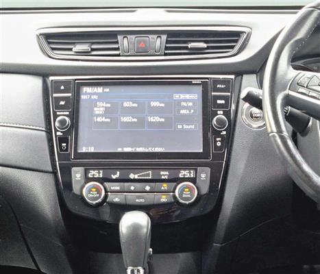 2019 Nissan X-Trail thumbnail