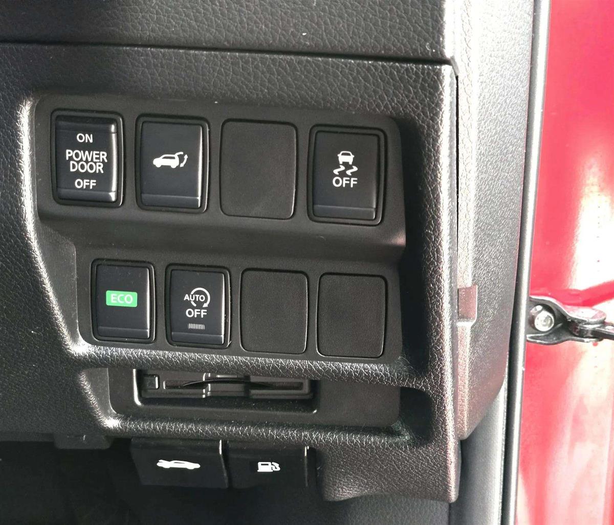 2019 Nissan X-Trail thumbnail