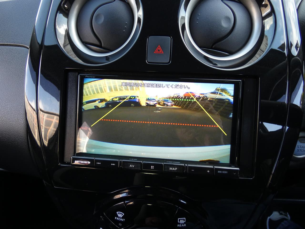 2021 Nissan NOTE thumbnail