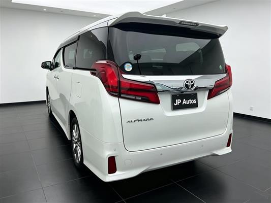 2020 Toyota Alphard thumbnail
