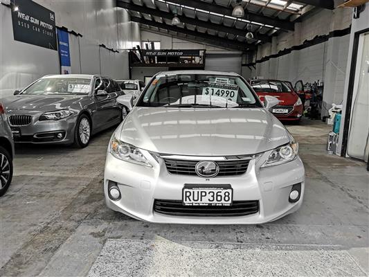 2012 Lexus CT200 thumbnail