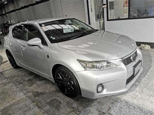 2012 Lexus CT200 thumbnail
