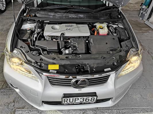 2012 Lexus CT200 thumbnail