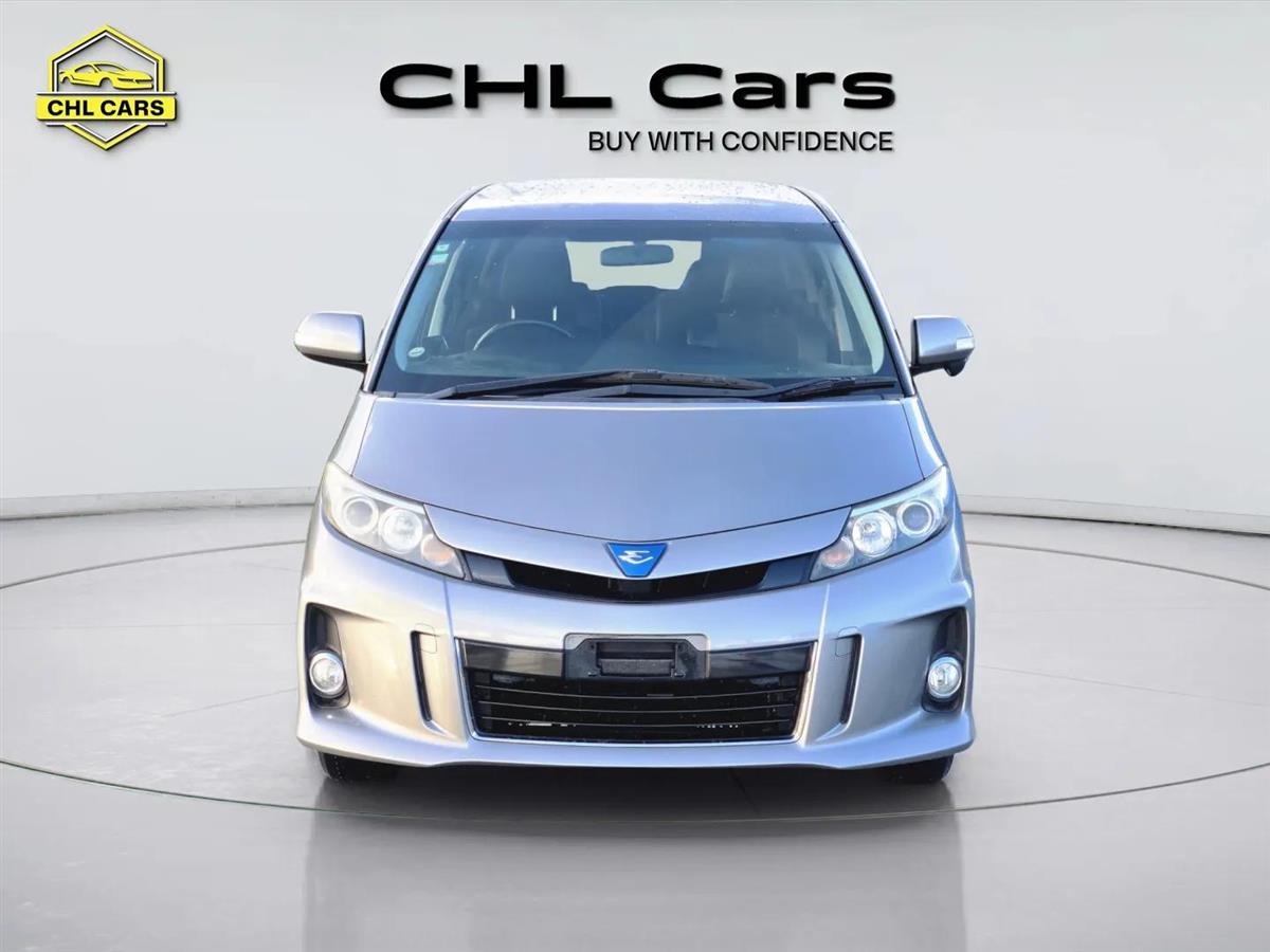 2015 Toyota Estima thumbnail