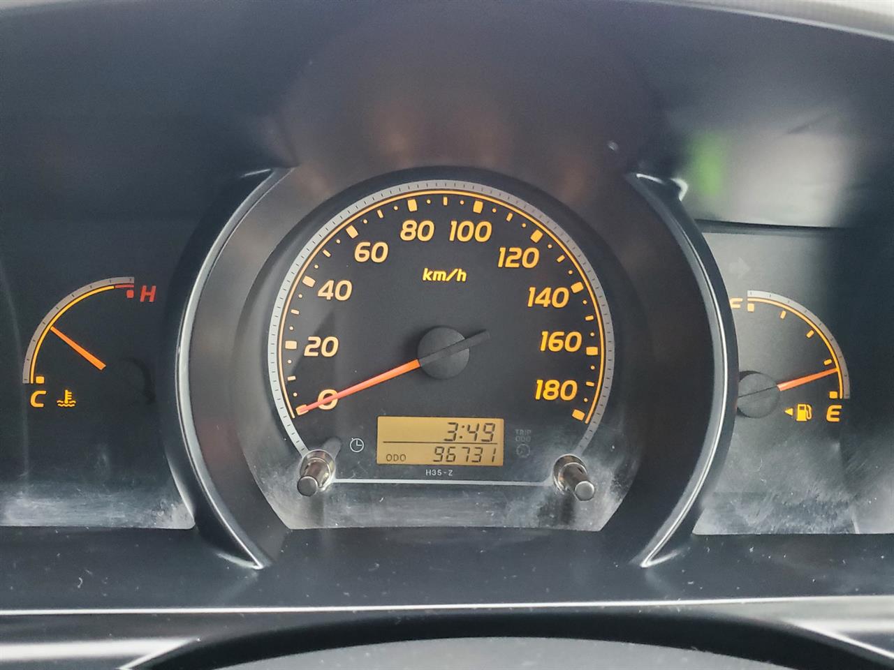 2006 Toyota Hiace thumbnail