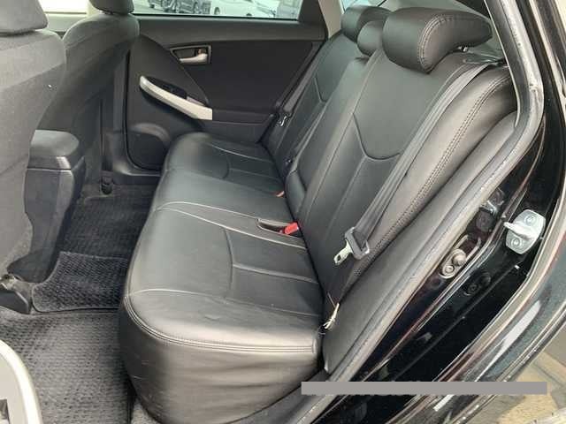 2014 Toyota Prius thumbnail