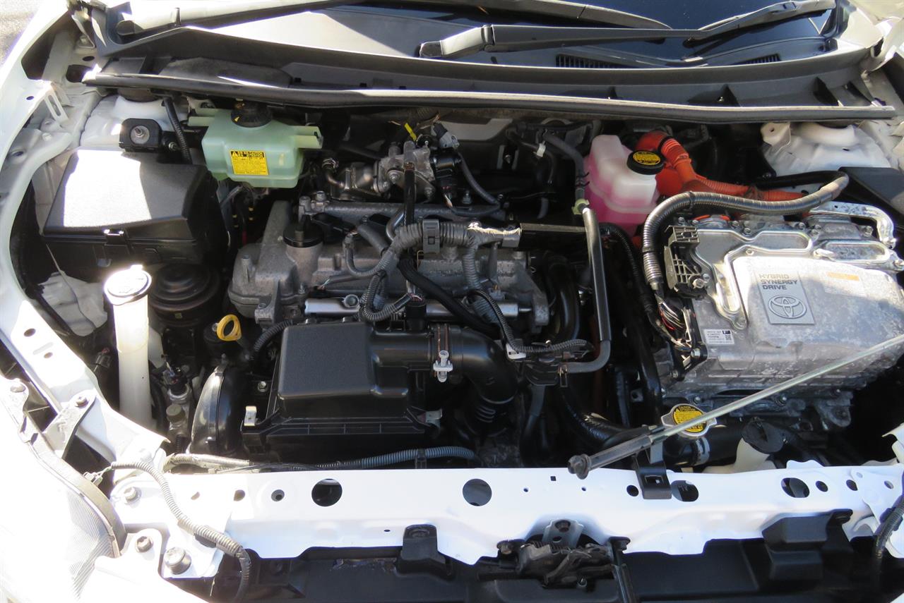 2014 Toyota Corolla thumbnail