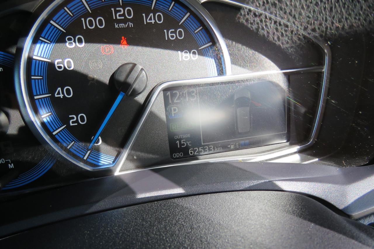 2014 Toyota Corolla thumbnail