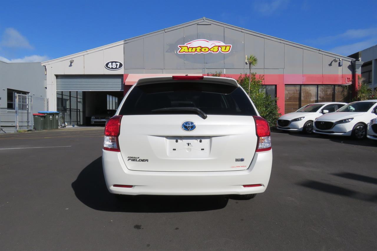 2014 Toyota Corolla thumbnail