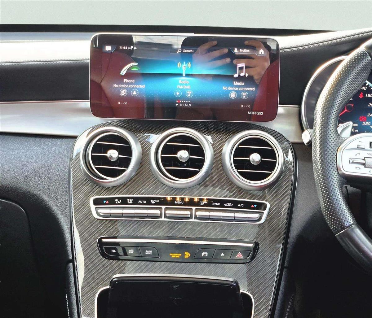 2021 Mercedes-Benz GLC thumbnail