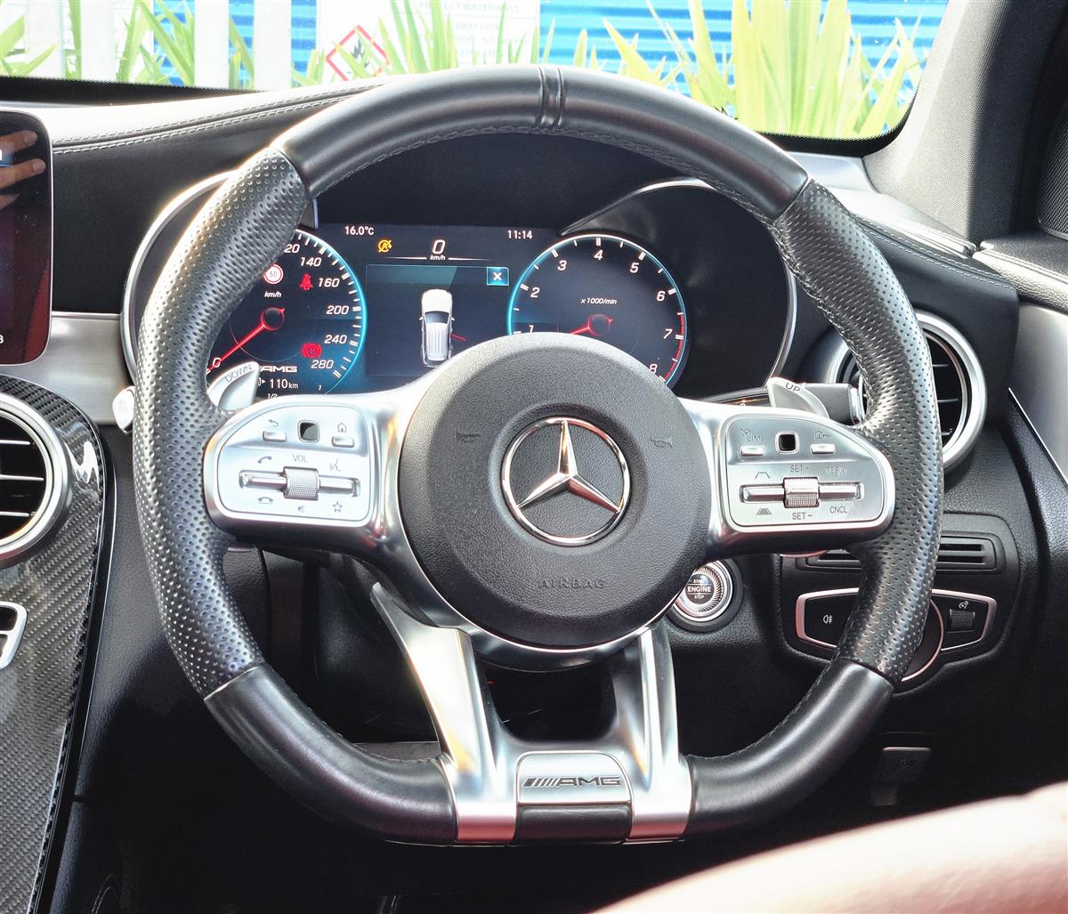 2021 Mercedes-Benz GLC thumbnail