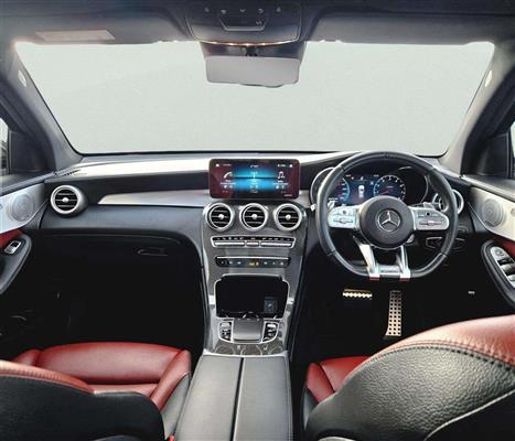 2021 Mercedes-Benz GLC thumbnail