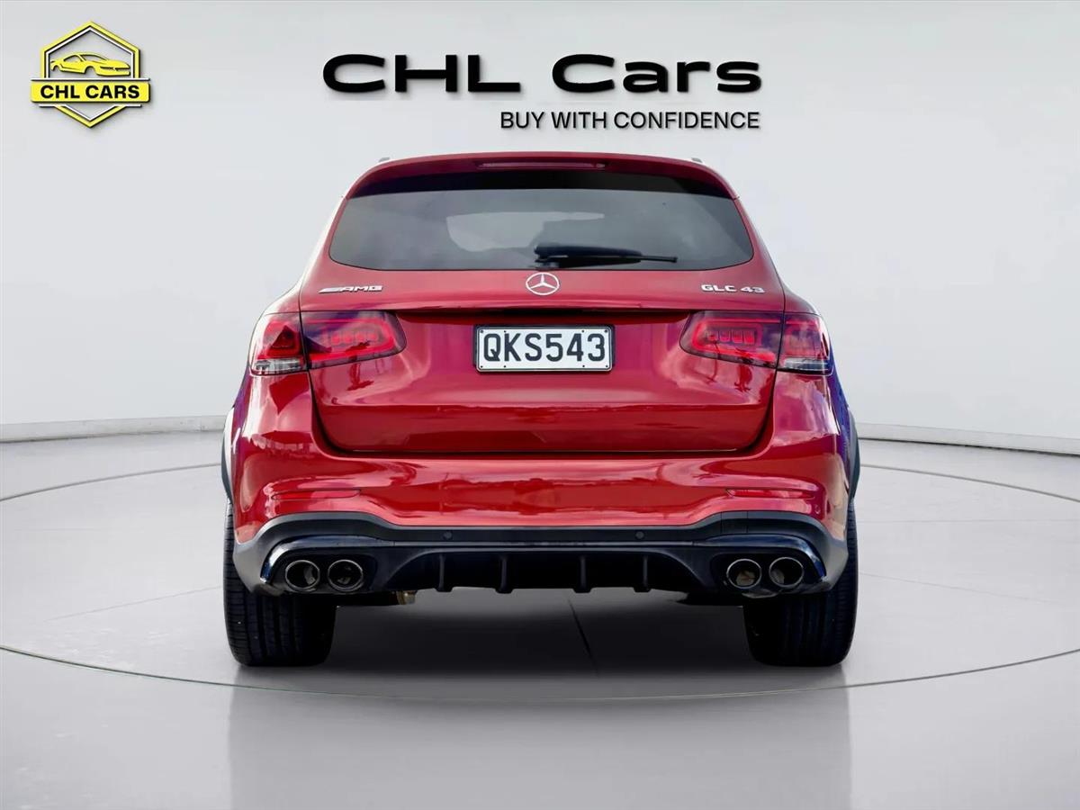2021 Mercedes-Benz GLC thumbnail